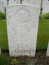 Etaples Military Cemetery - Bewley, Stanley Crothers